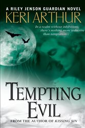 Book cover: Tempting Evil (Book 3 of Riley Jenson Guardian) by Keri Arthur (preview)