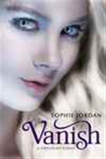 Book cover: Vanish (Book 2 of Firelight) by Sophie Jordan (preview)