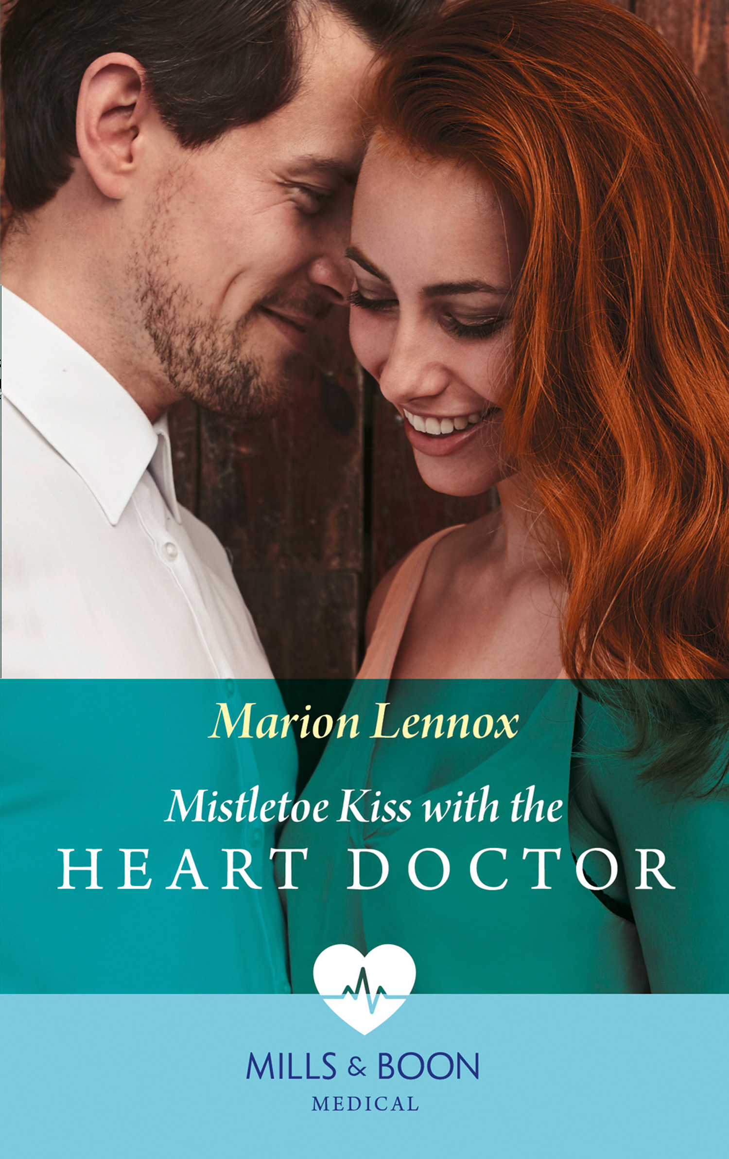 Mistletoe Kiss With The Heart Doctor (Mills & Boon Medical)